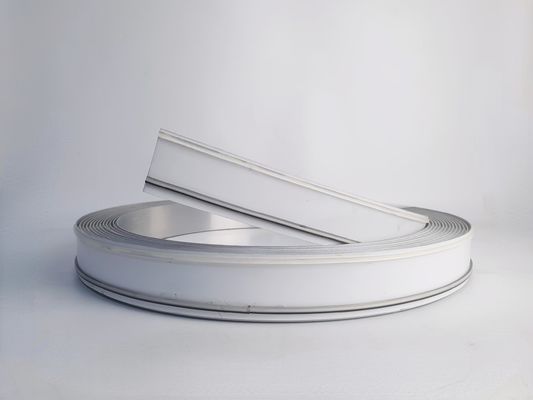 चौड़ाई 11 सेमी 12 सेमी चैनल लेटर ट्रिम कैप एल्यूमीनियम पीवीसी चैनल सामग्री