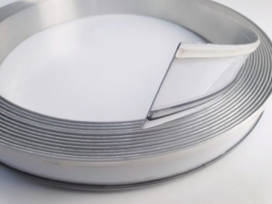 3-14 सेमी एल्यूमीनियम या पीवीसी लेटरफॉर्म एज ट्रिमलीज इनडोर आउटडोर विज्ञापन संकेतों के लिए एलईडी चैनल अक्षर