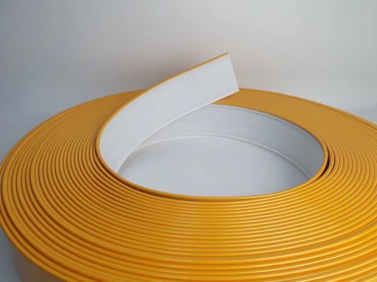 चैनल पत्र एल्यूमीनियम ट्रिम कैप के साथ 70 मिमी चौड़ाई में पीला एल्यूमीनियम चैनल पत्र