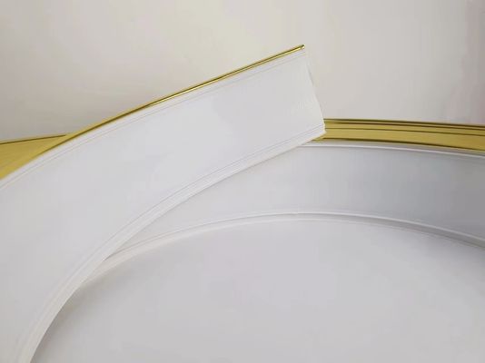 चैनल लेटर इल्यूमिनेशन ट्रिम कैप स्ट्रिप के साथ 68MM 70MM 76MM 93MM चौड़ाई चैनल लेटर ट्रिम कैप