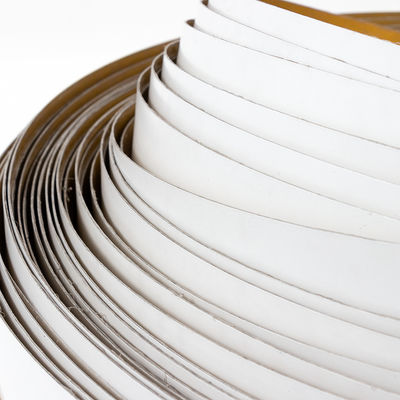 स्टाइलिश चैनल लेटर ट्रिम कैप एल्यूमीनियम ट्रिम कैप आउटडोर संकेतों के लिए एकदम सही